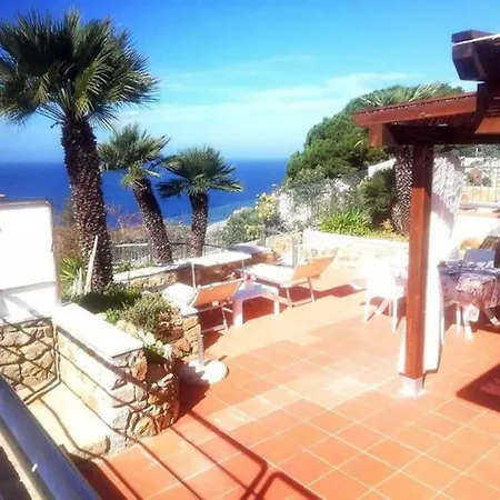 Apartment Giglio 2 Giglio Castello